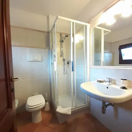 Vila Il Glicine Olbia