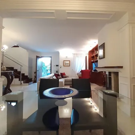 Il Glicine Vila Olbia